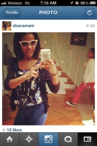 - Just Make That Button Blue (: ' Follow My Other Twitter :: @Bite_My_Vir_JAE & Istagram : @DearAmani for me !!