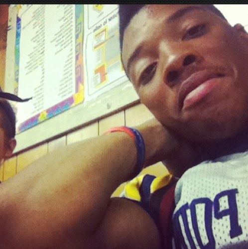 JeremyisBvsed's profile picture. #God #Family #Football #TeamFollowBack  @_XOdess_  . All men are created equal but some work harder in preseason.