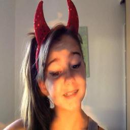 Follow moi je suis Nouvelle! 
j'aime trop pechon! il est trop COOL!!