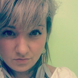 JessCookie_'s profile picture. im making this account for the sole purpose of saying stupid shit. you dont like it? theres an unfollow button :)