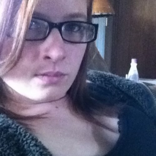 Jleno24's profile picture. I'm married to a boy who has no idea what he's in for :)