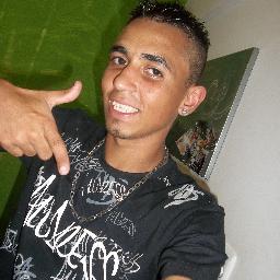 futebol pá , ii da rolezinhuu seim destinnos kkkkk ii tira um lazer tbm  é nois ~~