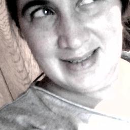 poplolli2's profile picture. 