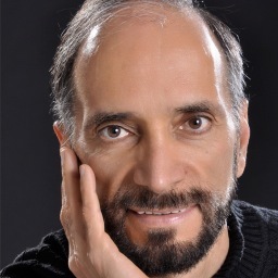 El psicólogo Rubén González Vera es conferencista, creador del movimiento Parejas Despiertas y autor de los bestsellers La Pareja Profesional y El Conflicto...