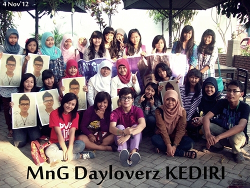 official account Dayloverz Kediri always support @dayat_STANZA Join with us! Resmi tanggal 11 Mei 2012 cp: @NonaNRGxp