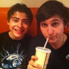 I'm a Mitchel Musso fan 4 life! I will support him 110% forever and always :)