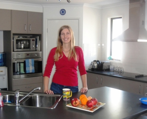 A mum of 3 with a passion for travel, I run a travel agency with my hubby @ Kawana Waters Travel.