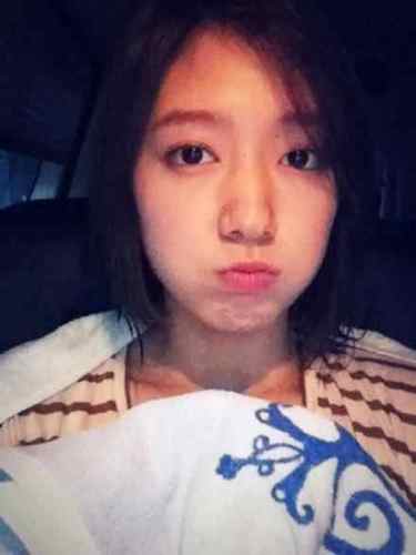 0713shinhye's profile picture. Here I am, being who I want, giving what I got, never be doubt now. ;3 follow me I follow back