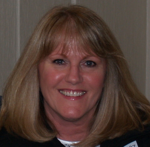 CharOuellette's profile picture. I am a silversmith and lampworker. Find my website at http://t.co/9rzbkwFs