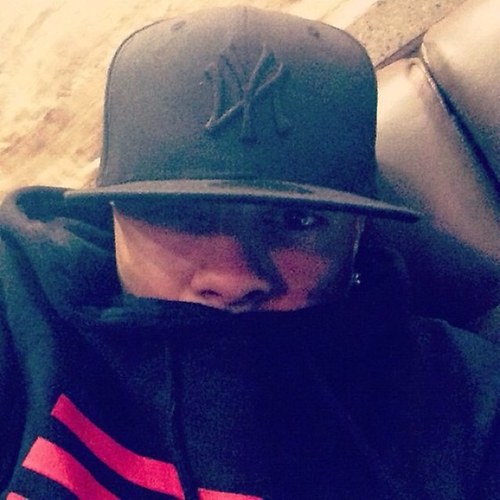 BiebersSourcex's profile picture. belieber from the very beginning. was one of his first 6,000 viewers on youtube. I FOLLOW BACK. and I love @AlfredoFlores.