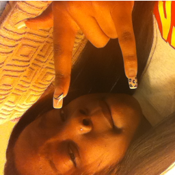 #TeamBelizean , #Mrs.Marley soo uhmm smoke sumn :D