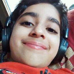 YOUTUBER https://t.co/lhpdAT4Ddw