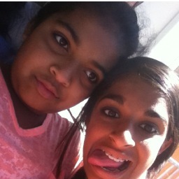 Hey people, Im Sharon and yea thats it............... 3  I follow bakc