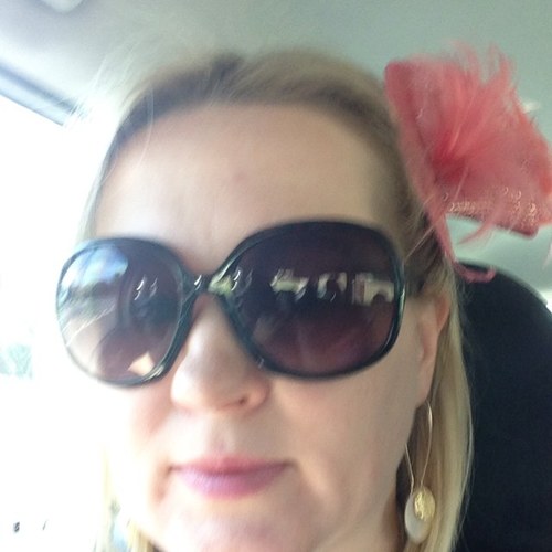 kiki6k's profile picture. 