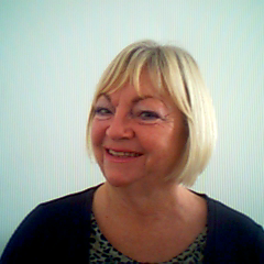 Wacky blonde passionate about her family.