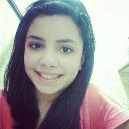 A gente aprende com a dor , o que a felicidade não pode ensinar. - Demi Lovato
