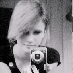 Oee ¬¬ Eu sou o Gummy-beaar (:
Sigam-me os bons ;)