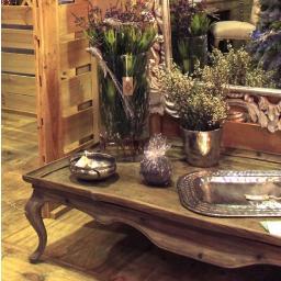 Suppliers of individually chosen, beautifully handcrafted pieces to retailers and interior decorators alike. Giti Collections is a trendsetter in the making.