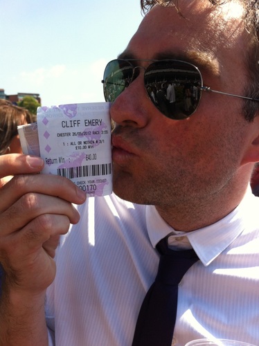 rmj_9's profile picture. IT geek by day, @ManUtd and @WelshRugbyUnion fan the rest of the time. Usually got an opinion.