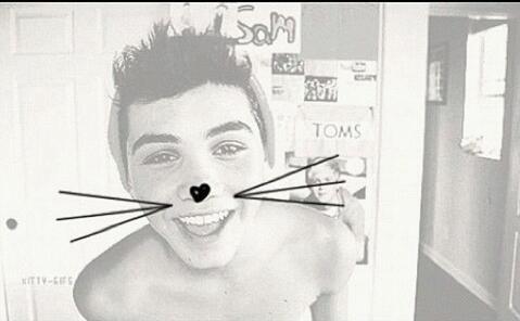 yolo. I'm an idiot coz I make music videos cheack dem out superkian13