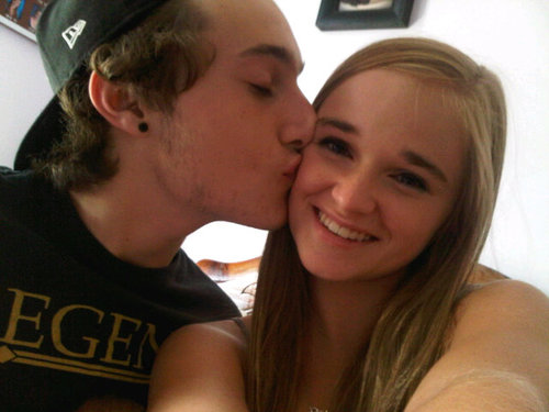 justinerosee's profile picture. 