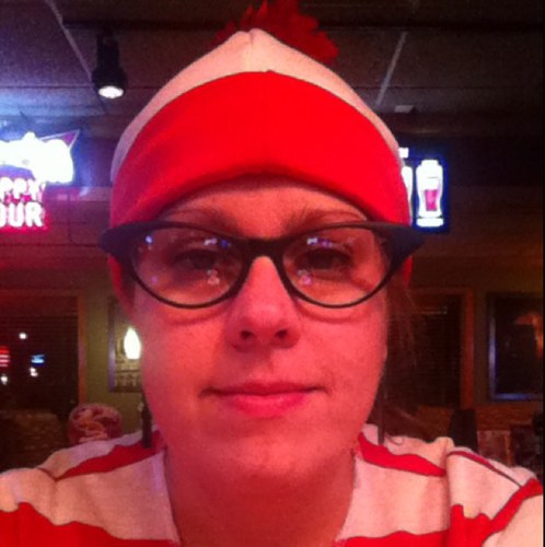 ElizabethAwall's profile picture. 