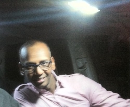 sakhroor's profile picture. 