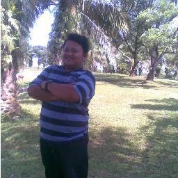 SmileMahir's profile picture. Selalu Optimis Dengan Kehidupan