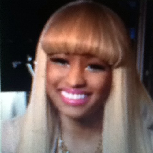 Follow me and ill follow u Love u all have a wonderfull day