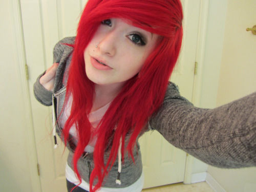 Eliza_Marley_xo's profile picture. I'm tired of begging for the things that I want.