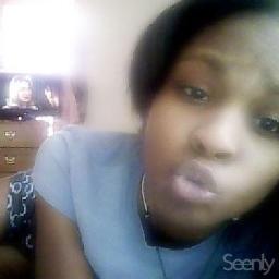 __OOMFisYou's profile picture. My Role Models Was All Street Niggas, My IDOLS Was All Drug Dealers ( :