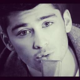 ♬♪ ♫♪ﻬஐღ Lorena,16 anni. One Direction,they're everything for me*___* ♬♪ ♫♪ﻬஐღ
