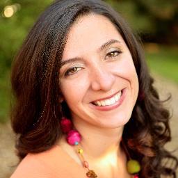 Bilingual mom. Foreign language instructor. Artist. Snowboarder. Love to travel & see the world! Want to network, learn from others, inspire, and motivate.