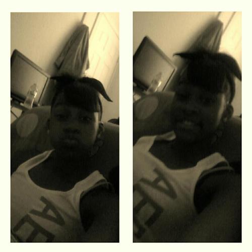Yup , Breyonia Thats Me ... Follow Me And I'll Follow You Bacc !