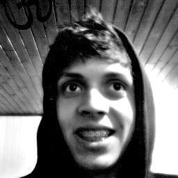 gatuuu...a  luz que me guia,é bem mais fortes  que os olhos que me  cercam...*_*