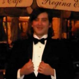 giorgiomdeluca's profile picture. Appassionato d'arte e tecnologia, esperto web e tennista. Sempre alla ricerca di nuove sfide e soluzioni creative, sia sul campo da tennis che nel mondo digital