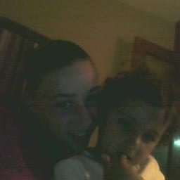 1092000Laura's profile picture. 