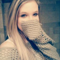 'smile more than you cry 'give more than you take ' and love more than you hate «3 ＮＥＶＥＲ ＳＡＹ ＮＥＶＥＲ♡♥ iloveyouu!! 13-09-12'