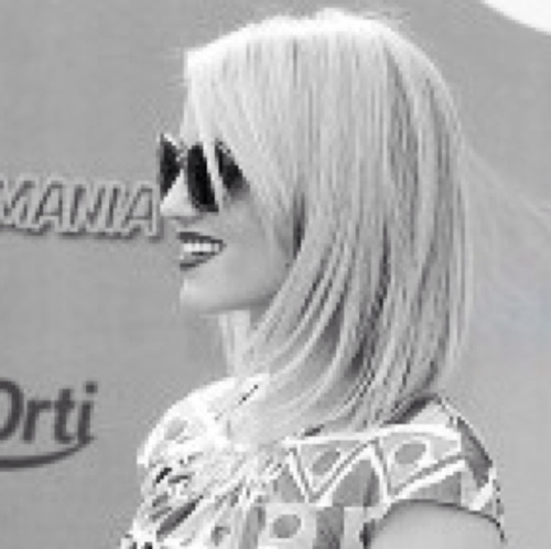 MisLucyQFabray's profile picture. You deserve it you deserve to be who you want to be and if that can't happen I'm sorry then I can't help you!