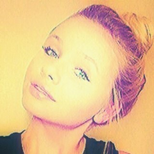 Supporting the most amazing girl out there and I'm fricking proud of it. Alli Simpson all the way, hey! Stay classy, hun. xo