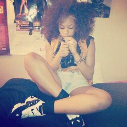 Paige. Stoner. Follow me ^__^