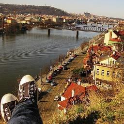 EmRayCee's profile picture. zap.