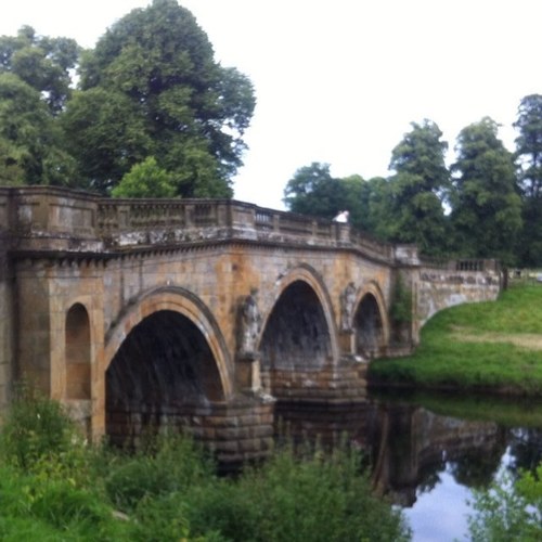 StayatSycamore's profile picture. Small luxury B&B in idyllic Rowsley - the Heart of the Peak District. A friendly welcome with fantastic restaurants on your doorstep. Enquiries 01629 735794.