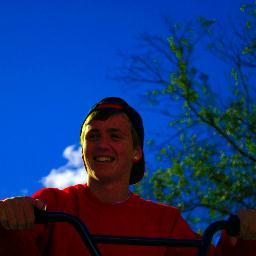 Ben Edney, I BMX and play football and im always up for a laugh ;) .    Follow me and i'll follow you back.