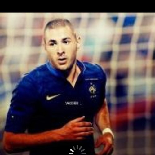 ara_banzema's profile picture. انا لاعب نادي ريال مدريد ومنتخب فرنسا انا هنا لعشاقي العرب