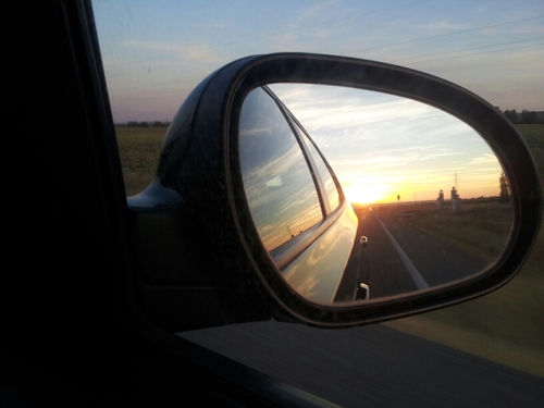 moncharter's profile picture. 