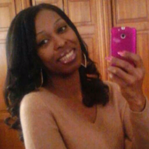 Astrongbw's profile picture. #YFS, #teamjesus, Striving to be a  Proverbs 31 woman while loving on my family. I'm on #teamfitness & I'm not afraid to sweat.