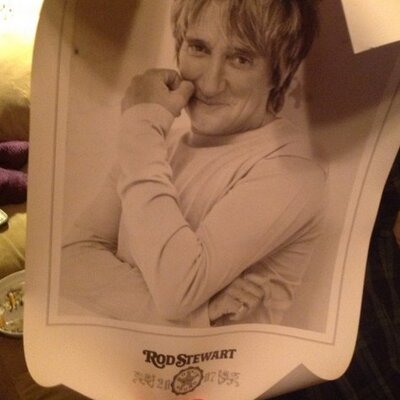 Profile Picture of Wendy R Hutchinson (@rodstewart22) on Twitter