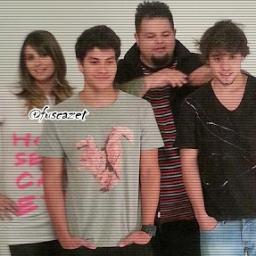 fc da banda F.U.S.C.A! I love you @tatycirelli @digaolopes @aguiarthur && @gugasabatie *-* oficializado 10/11/2012por @FUSCA_oficial  Madrinha @Aninhasaraiva s2