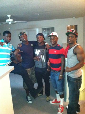 pasa_swagg's profile picture. live life like its your last breath